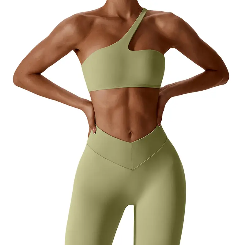 2023 kustom Logo modis latihan Yoga Bra atas kebugaran Gym aktif pakaian bantalan seksi satu bahu wanita olahraga Bra