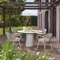 Ensemble de table et chaises de salle à manger en aluminium pour l'extérieur, design minimaliste, mobilier de jardin imperméable pour hôtel et appartement
