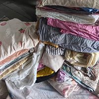 Juego de Sábanas y Fundas de Cama de Segunda Mano, Tamaños Variados, Económicas, Poliéster/Algodón, Alta Calidad, 50kg/bala, Colores Mezclados, Todas las Temporadas, BS01