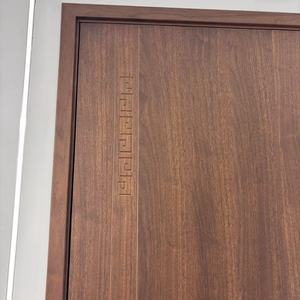Puerta Interior Lacada de Caoba, Madera Compuesta, Dos Paneles Estilo Chino para Dormitorios, Villas, Apartamentos, Hoteles - Product Image 3