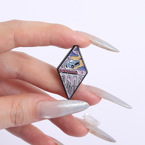 ファンタジーアドベンチャーマジックムービーブローチエナメルピンカスタムカー城月光ナイトバッジバルク - Product Image 4