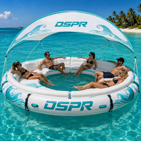 Plateforme flottante gonflable pour parc aquatique avec logo personnalisé, comptoir à cocktails pour les soirées en resort