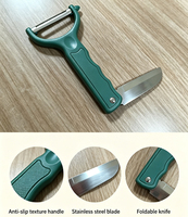 2-in-1 groenteschiller met opvouwbaar fruitmes Multifunctioneel schilgereedschap voor aardappelen, appels en wortelen voor kamperen, picknicken en buitenactiviteiten