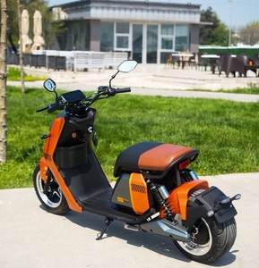 Trottinette électrique Citycoco <span class=keywords><strong>Sport</strong></span> 701 Pro 2000W 60V 20Ah 55Ah Batterie Moteur 3000W Certifiée CEE/COC Pneus larges pour entrepôts USA et UE - Product Image 2