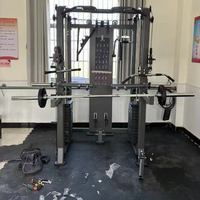 Multifunción Smith Machine Gym Cable ajustable Gym con tríceps/chinning/lat/Row Squat Rack