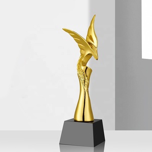 Souvenir Cadeaux Cristal Trophée Or Argent Cuivre Aigle Propagation Ailes Résine Événement Prix Trophée - Product Image 3