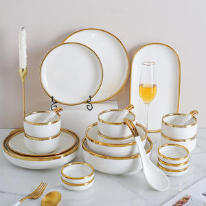 Set da Pranzo di Lusso Verde e Dorato in Porcellana, 26 Pezzi in Ceramica Bone China per 6 Persone - Product Image 4