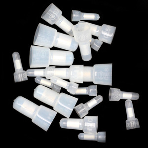 Capuchon de serrage pour fil en nylon CE-1 2 5X – Connecteur de câble de protection d'extrémité pour bornier basse tension - Product Image 3