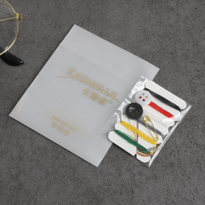 Set de Artículos de Aseo Desechables Kashu para Habitaciones de Hotel, Amenidades de Lujo: Champú, Gel de Ducha, Cepillo de Dientes, Pasta de Dientes, Maquinilla de Afeitar, Peine - Product Image 4