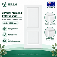 Porte intérieure traditionnelle en bois 2040 x 820 mm, 2 panneaux moulés, apprêtée blanche, âme en papier alvéolé, revêtement MDF 3 mm