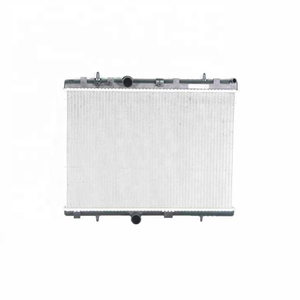 Langshi <span class=keywords><strong>Factory</strong></span> 1330P8 Pièces détachées automobiles Radiateur en aluminium de refroidissement pour PEUGEOT 301 207CC C3XR 1330P9 1301M43010 1333A1 133389 - Product Image 2
