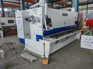 QC11K 16*3200 Cizalla Máquina de corte Cnc tipo puerta hidráulica de chapa - Product Image 2