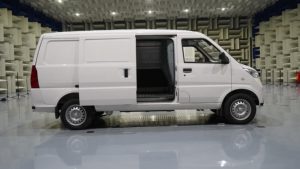 Furgoneta Refrigerada Eléctrica de 2 Plazas Dongfeng Forthing <span class=keywords><strong>V2</strong></span>, Mini Furgoneta Eléctrica de Pasajeros, Furgoneta de Reparto de Carga EV, Volante a la Derecha/Izquierda - Product Image 3