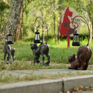 정원 조각 장식 정원 마당 파티오 장식 야외 입상 태양 랜턴과 수지 청동 고양이 동상 - Product Image 5