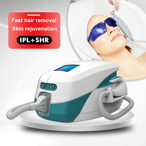Appareil d'épilation IPL 3-en-1 True Love sans douleur à glissière pour usage professionnel en salon, rajeunissement de la peau, traitement des cicatrices avec refroidissement par <span class=keywords><strong>eau</strong></span> et air - Product Image 1