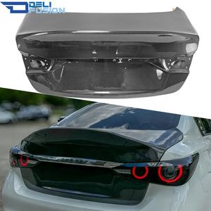 Coffre en carbone Q50 pour Infiniti Q50 V37 2013-2017, type DLF, fibre de carbone (version restylée) - Product Image 1