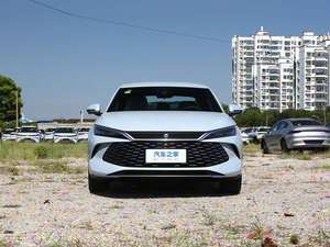 Nuevo Auto Híbrido Chino Byd Qin l 1.5l 101ps L4, Vehículo Eléctrico Enchufable, Sedán de 4 Puertas y 5 Plazas, Autos de Nueva Energía en Venta - Product Image 2