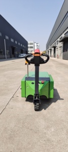 Nouveau tracteur électrique vert en acier, 24V, à batterie, type marcheur, avec feu d'avertissement et poignée de commande - Product Image 3