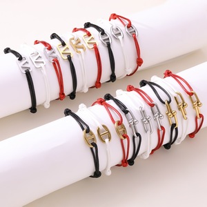 Bracelet unisexe à chaîne à maillons de style punk, motif papillon orthodoxe, plaqué or 24 carats, acier inoxydable, vente chaude, haut de gamme - Product Image 3