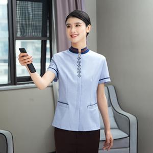 Chemise <span class=keywords><strong>de</strong></span> Travail Unisexe Personnalisable pour Personnel Hôtelier, Serveurs, et Services d'Entretien – Uniforme <span class=keywords><strong>de</strong></span> Nettoyage pour Hôtels et Espaces Publics avec Logo Brodé - Product Image 4