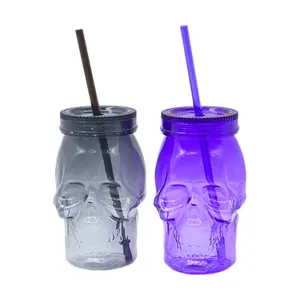 促销16盎司塑料万圣节骷髅杯派对酒吧专用带盖和吸管瓶