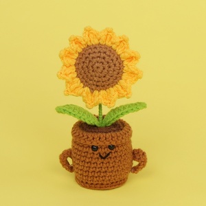 Cross-border China New Hand-Crocheted Positive Energy Sunflower Woven Ornaments <b>Polyester</b> <b>Yarn</b> Finished Wholesale for Wedding - Product Image 3