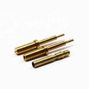 หมุดเชื่อมต่อทองเหลืองกลึงขึ้นรูป Rongda T202532 ชิ้นส่วนเครื่องกลึง CNC สำหรับข้อต่อเพลา - Product Image 1