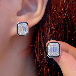 Orecchini di Diamanti MILAN SHEN in Oro Bianco con Taglio Smeraldo, Diamanti Naturali, Gioielli di Lusso per Matrimonio, Placcati in Rodio per Donna - Product Image 5