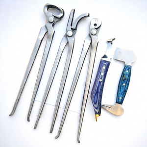 Kit de Herramientas de Herrador 7 en 1, Kit Profesional de Herrador, Herramientas para Caballos, Kit de Recorte de Pezuñas, Cortador de Pezuñas de Alta Resistencia - Product Image 1