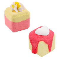 Offre Spéciale bio de marque privée enfants presse douche bombes de bain pétillantes boîtes de cupcake emballage cadeau de bombe de bain ensemble