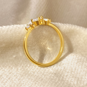 พร้อมจัดส่ง แหวนเพชรคิวบิกเซอร์โคเนียชุบทองคำขาว 18K สำหรับผู้หญิง - Product Image 5