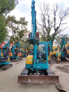 Excavadora de cadenas Kubota KX155 usada con pocas horas de uso para construcción y alquiler - Product Image 4