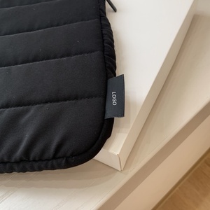 Nouveau grand compteur d'étiquettes <span class=keywords><strong>cadeau</strong></span> annuel Double C noir pochette d'ordinateur coton mode sac de rangement pour ordinateur portable grande capacité - Product Image 5