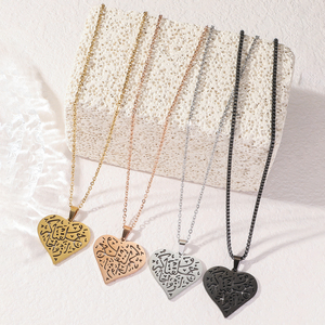 Pendentif Cœur ouvrable avec boîte à photo, Calligraphie Arabe Islamique Musulmane, en Acier Inoxydable, Bijou <span class=keywords><strong>de</strong></span> Mode pour l'Aïd, Vente en Gros - Product Image 1