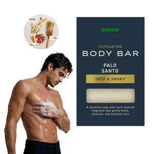 Jabón Corporal Exfoliante para Hombre, Aroma a Palo Santo, Fragancia Multicapa que Suaviza, Limpia e Hidrata la Piel - Product Image 1