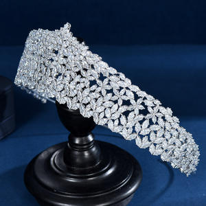 أكسسوارات شعر لحفلات الزفاف بتصميم عصري من هيبريدي ، تاج حفلات من الزركونيا المكعبة ، تاج بيجو عالي الجودة - Product Image 2