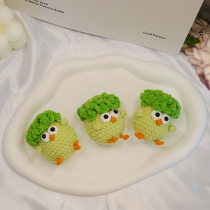 Porte-clés en crochet en coton fait main-Ensemble pendentif poupée tissé pour couple personnalisé 10cm cadeau d'ornement de bricolage pour sac/recrue - Product Image 3