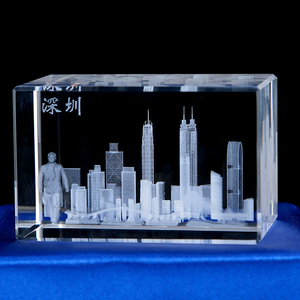 Cube en verre cristal 3D gravé au laser promotionnel en gros avec voiture gravée à vendre Nouveaux souvenirs de voiture Cadeaux - Product Image 3