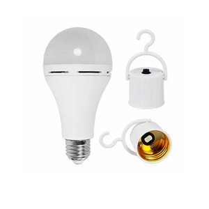 2000mah 충전식 전구 100V-265V 9w 11w E26/e27 캠핑을위한 소켓과 전원 대용량 LED 비상 배터리 빛 - Product Image 1