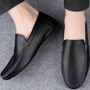 Autunno nuove <span class=keywords><strong>scarpe</strong></span> in pelle Casual tinta unita <span class=keywords><strong>scarpe</strong></span> Casual alla moda e semplici <span class=keywords><strong>da</strong></span> <span class=keywords><strong>uomo</strong></span> <span class=keywords><strong>scarpe</strong></span> di cuoio a punta rotonda <span class=keywords><strong>tacco</strong></span> piatto - Product Image 2