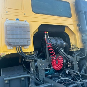 Camión Tractor Diésel Usado <span class=keywords><strong>de</strong></span> Servicio Pesado con Volante a la Izquierda/Derecha, Sinotruk HOWO 6x4, ¡Gran <span class=keywords><strong>Venta</strong></span> en África! Transporte Logístico - Product Image 4