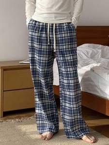 Vêtements de nuit rayés en coton pour couple, pantalons de pyjama personnalisés pour homme et femme, fabricant de vêtements au Vietnam - Product Image 3