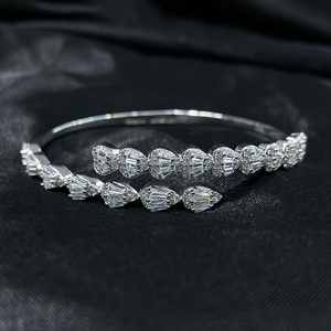 Thiết kế ban đầu S925 Sterling Silver Bangles Iced 5A Zircon rắn Trái Tim Hàng tay có thể điều chỉnh mở đầy đủ Kim Cương Vòng đeo tay - Product Image 2