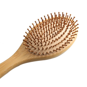 Brosse à cheveux ovale en bois avec coussin d'air massant pour le coiffage et le lissage des cheveux - Product Image 4