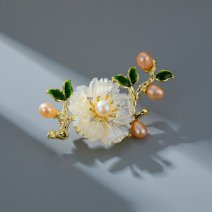 Muyu Flower Brooch Zinc Alloy Freshwater Pearl Women's Party Accessory - Product Image 2
