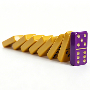 Jeu de dominos de luxe mini en acrylique 28 blocs, logo personnalisé rouge, violet, jaune, double six, dominos cubains blancs colorés - Product Image 5