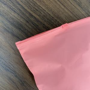 Bolsa con Cierre Hermético Rosa Mate Reutilizable a Precio de Fábrica, Resistente al Desgaste, a la Humedad, Reciclable, Impresión Offset - Product Image 6