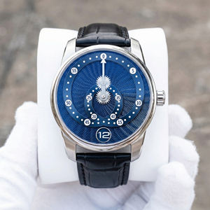 Reloj Mecánico Automático Personalizado OEM ODM con Movimiento de Hora Vagante, Corazón, Estrella, Órbita, Manecilla Giratoria Telescópica y Esfera Azul Guilloché - Product Image 1