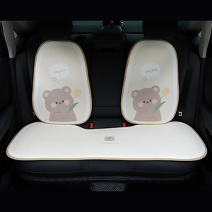 Nouveau coussin de siège de voiture en forme d'ours de dessin animé, respirant, en soie glacée, housses de siège de voiture, tapis de siège de voiture Tulip, décoration intérieure tendance, universel - Product Image 4