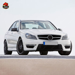 Kit de carrosserie de Style C63 pour <span class=keywords><strong>Mercedes</strong></span> Benz <span class=keywords><strong>classe</strong></span> <span class=keywords><strong>C</strong></span> W204 LCI mise à niveau taux de rachat élevé avec jupes latérales de pare-chocs avant et arrière kit de voiture - Product Image 3